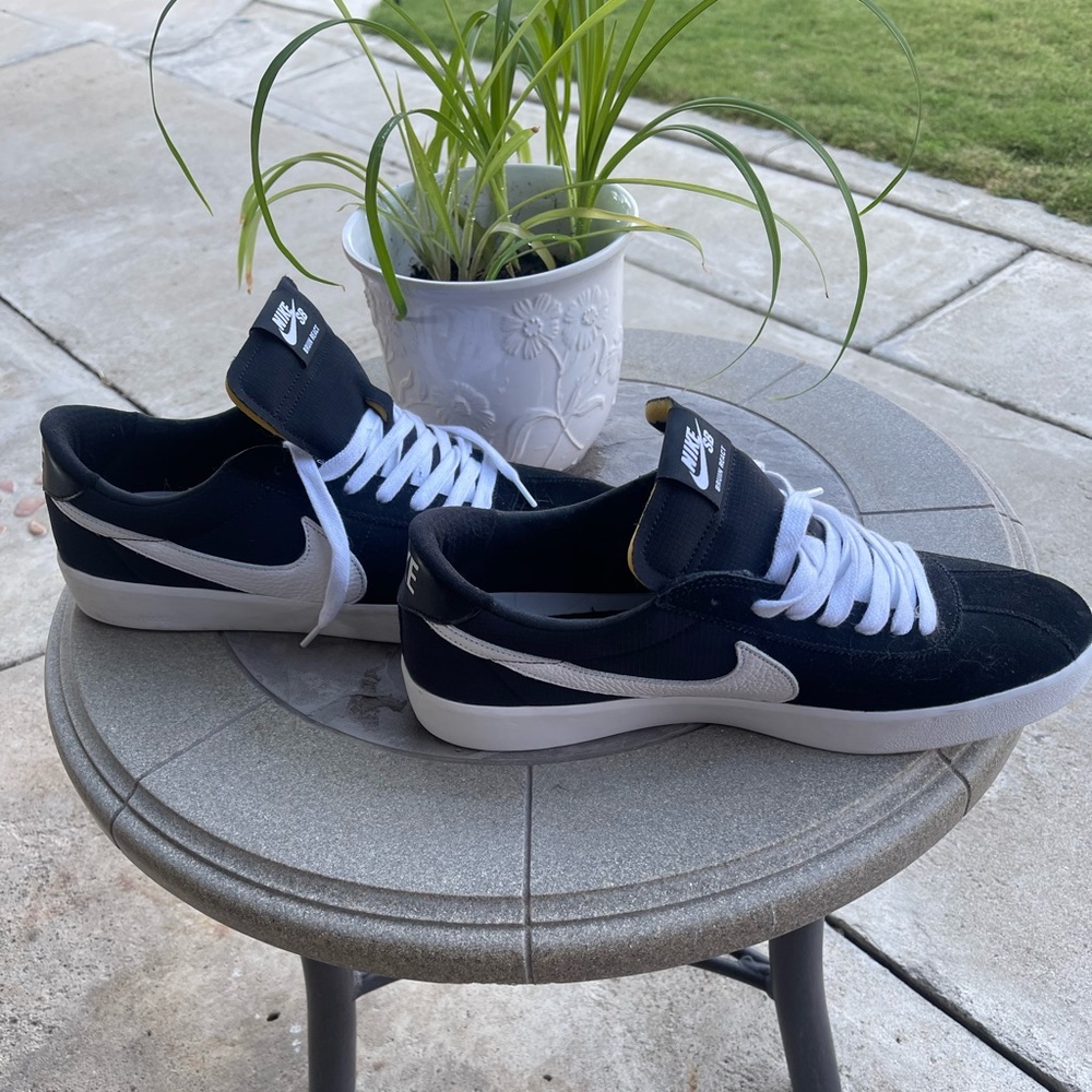 Nike Bruin React Shoes